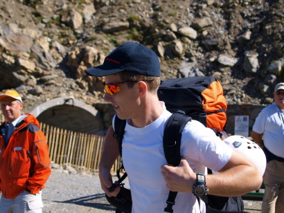 Ankunft mit dem TMB (Tramway du Mont Blanc) in Nid dAigle (Adlernest) (2386 m) 2009